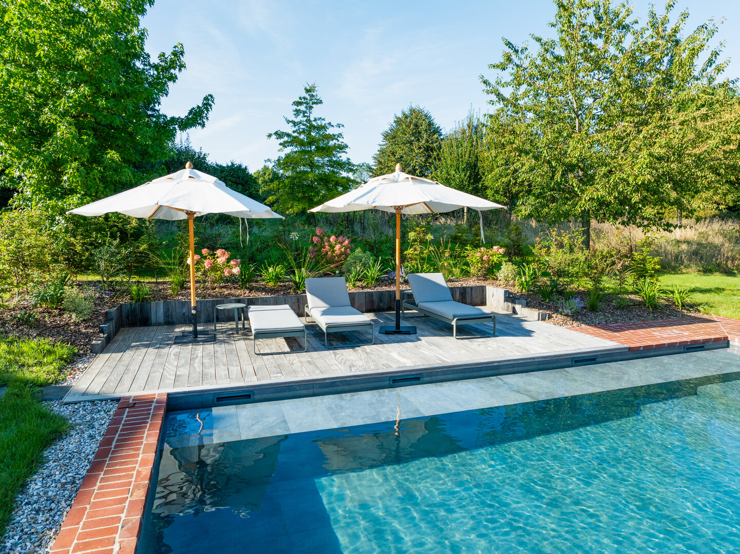 Piscine Classique en L - B